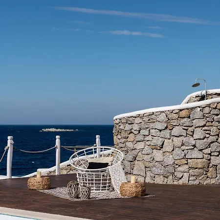 ホテル Extravagant Mykonos - Pousha - 5 Bedrooms - Sea Front Location - Whitewashed Architecture 4*