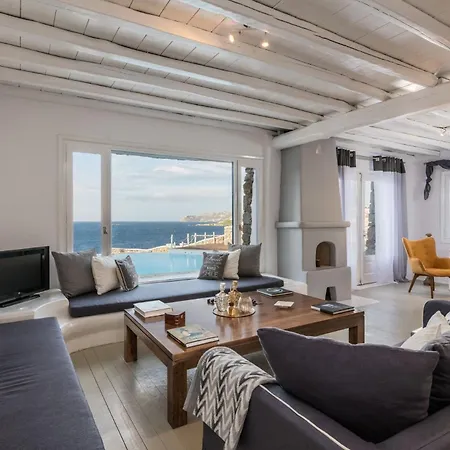 Extravagant Mykonos - Pousha - 5 Bedrooms - Sea Front Location - Whitewashed Architecture ホテル 4*